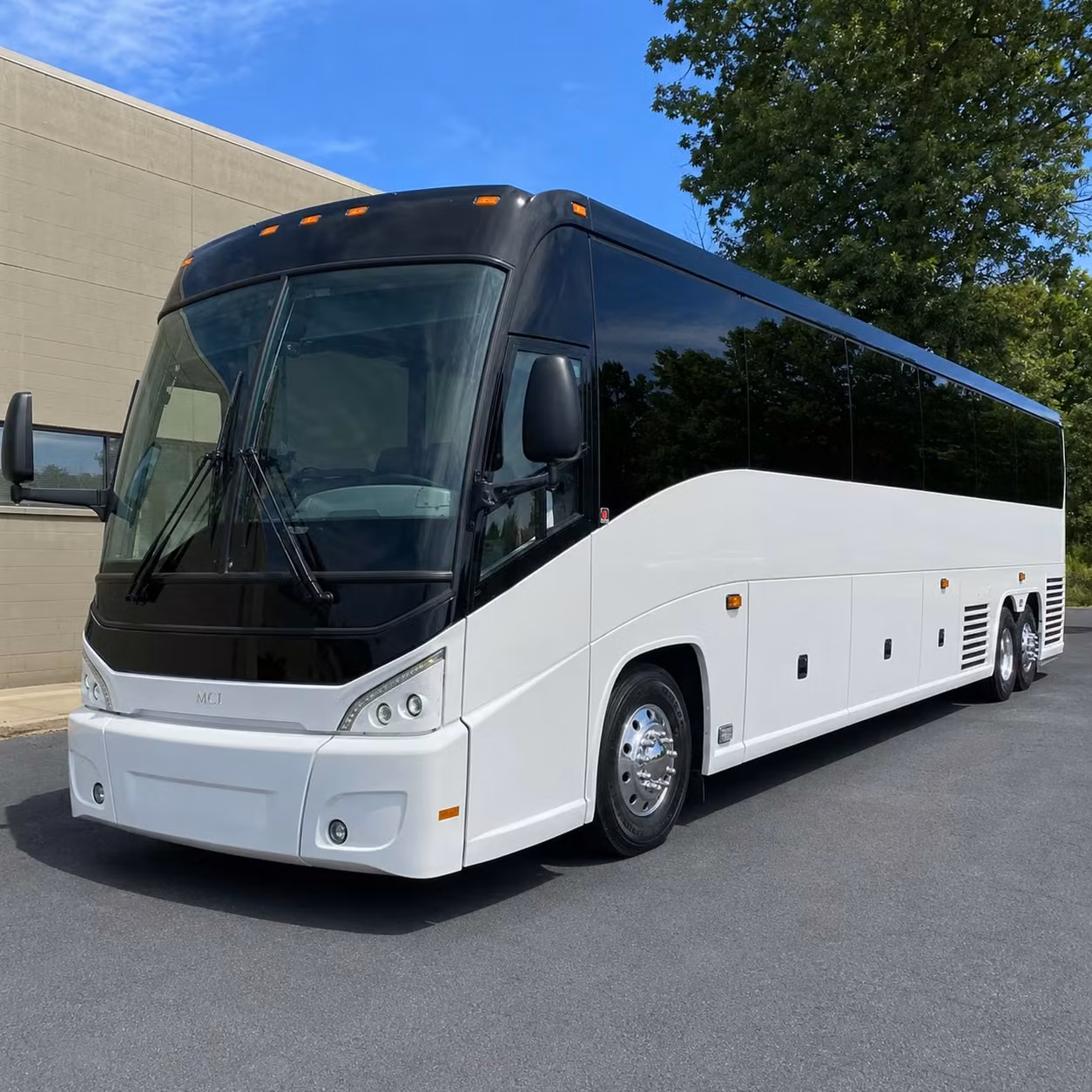 book long distance transportation in conroe or any city nearby