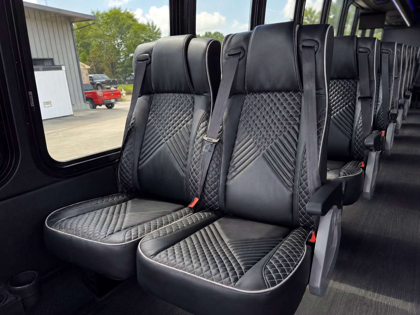 college sports fan bus rentals from conroe to sam houston state and texas a m