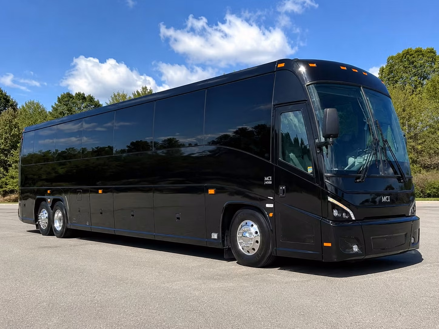 how the distance and duration of your trip affect conroe charter bus rates